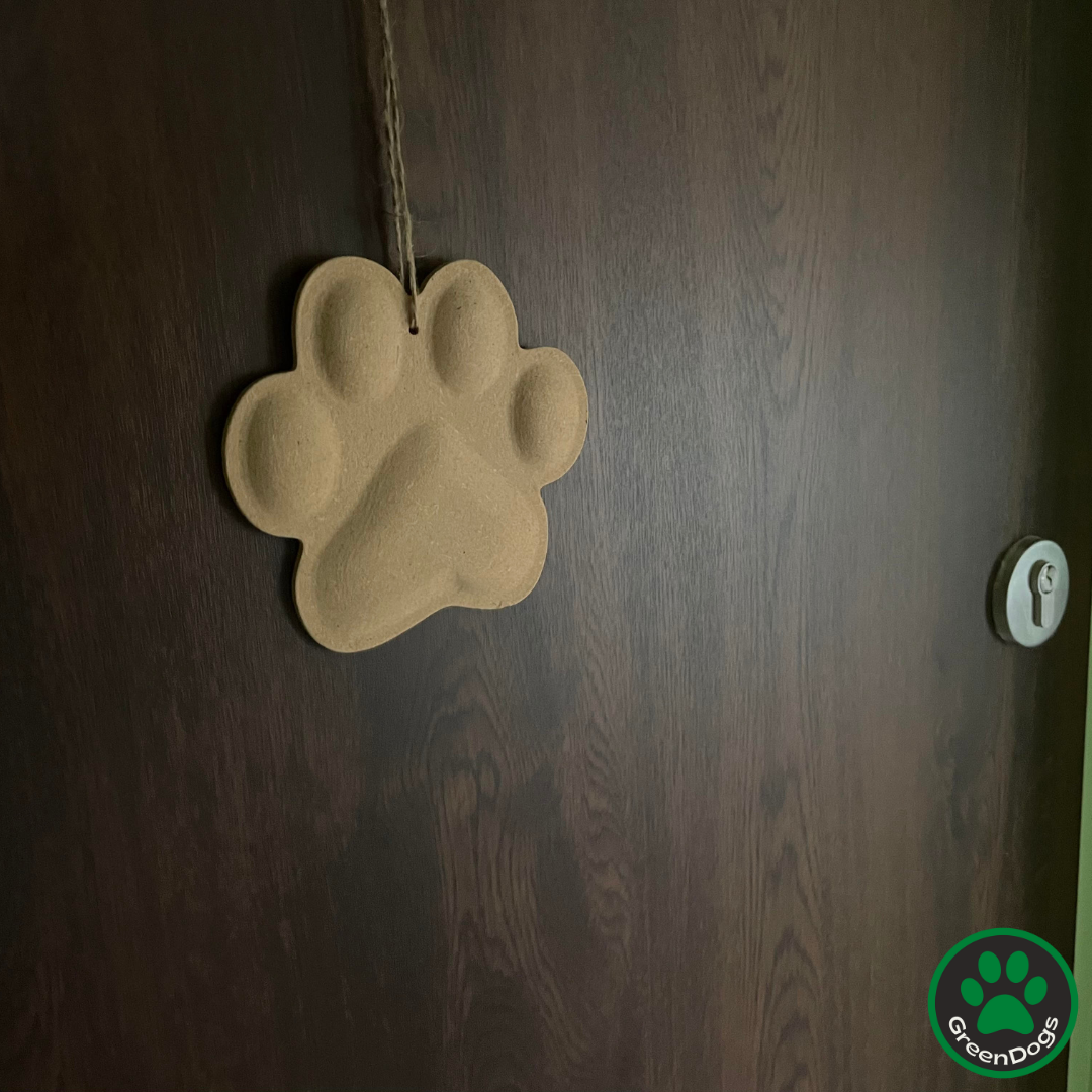 Válogass egyedi ajándéktárgyaink közül és lepj meg vele valakit!