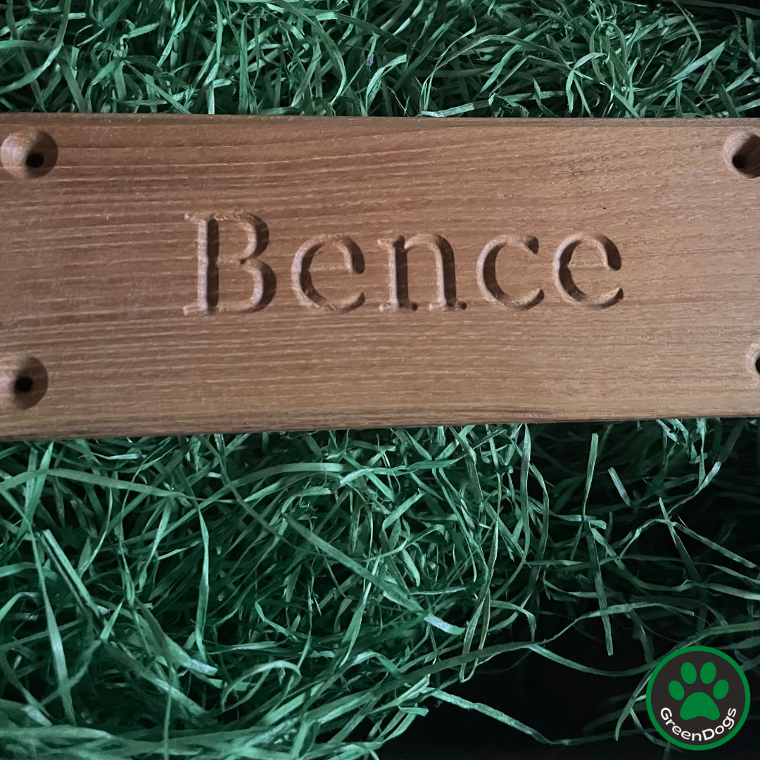 Válogass egyedi ajándéktárgyaink közül és lepj meg vele valakit!